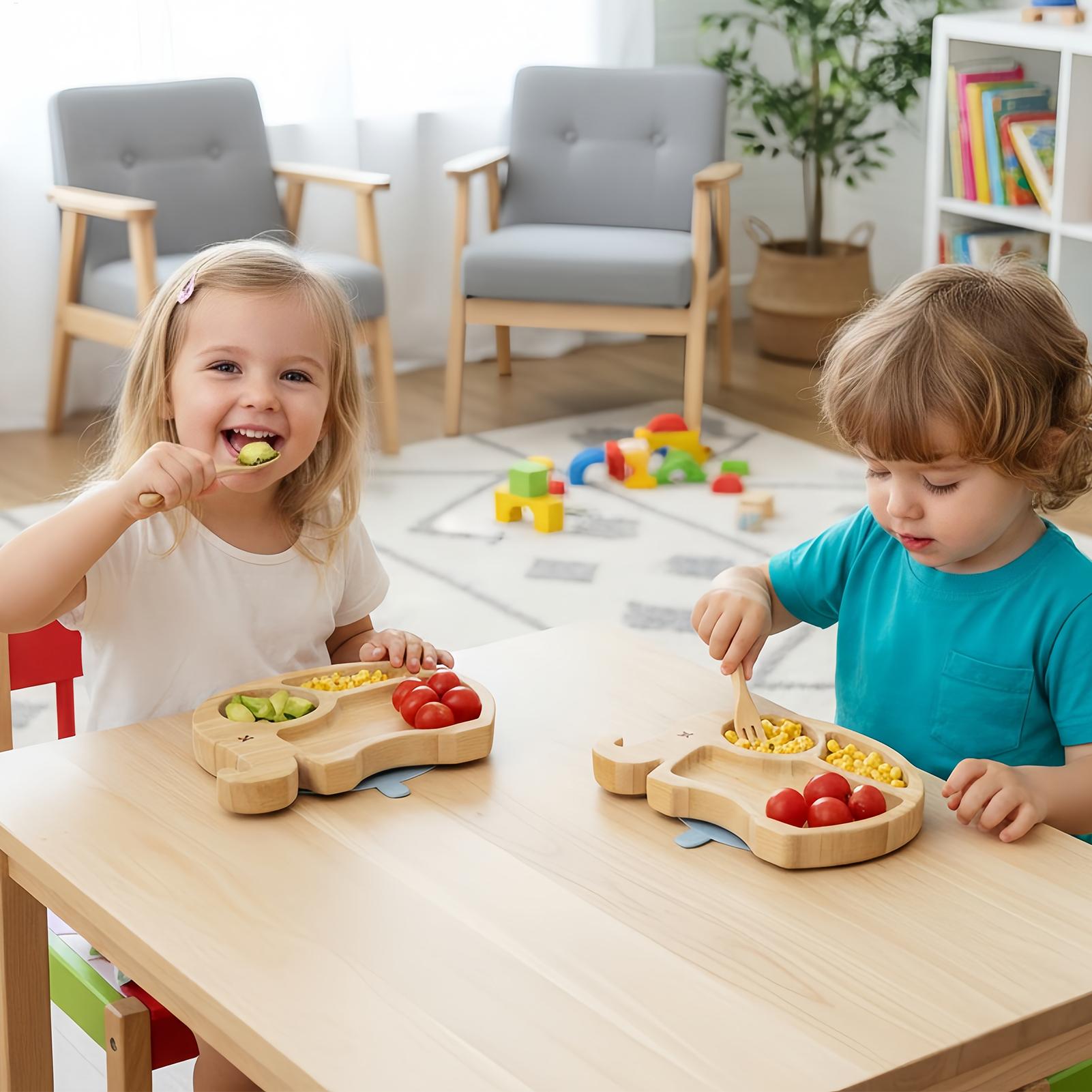 طقم عشاء للأطفال أواني طعام كر - مراجعة Kids Outdoor Dining Set وسعره
